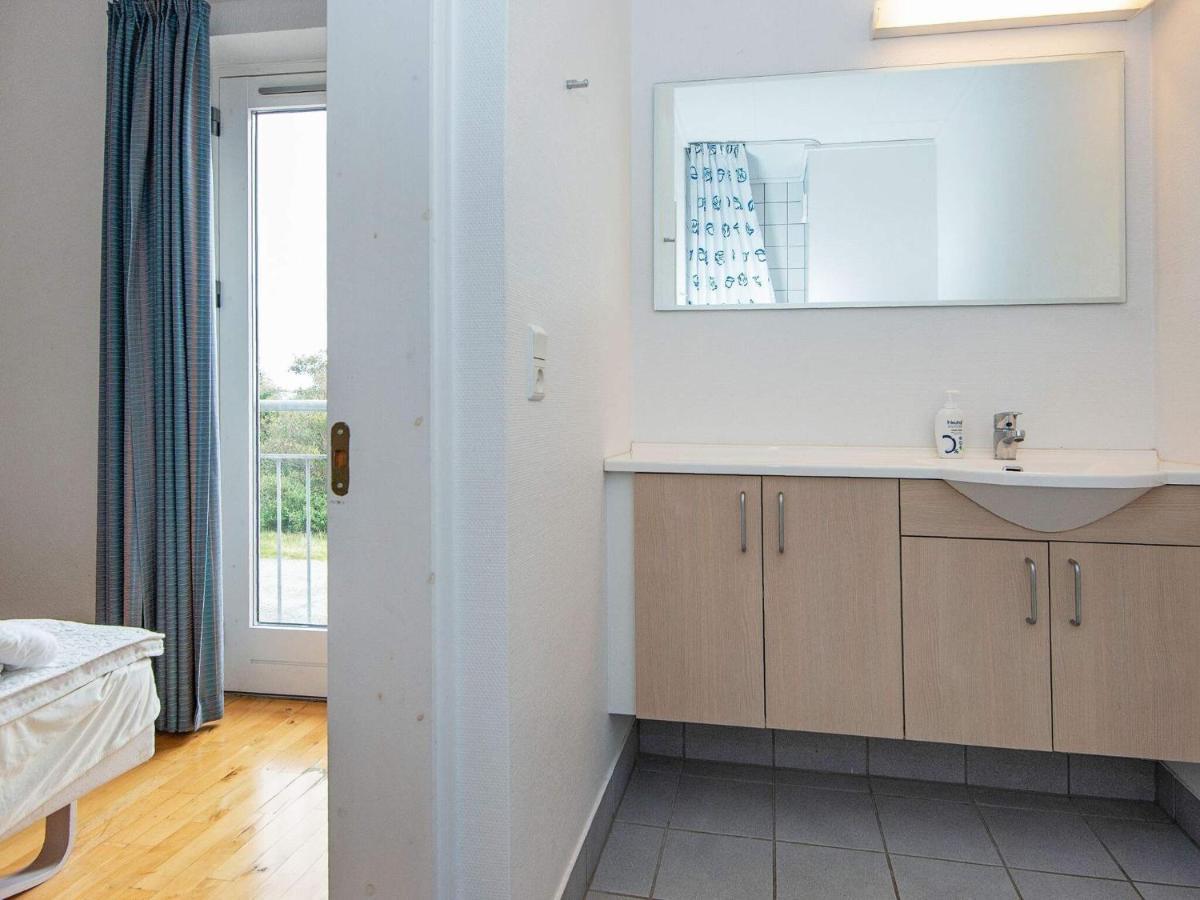 6 Person Holiday Home In H Jer Hojer Exterior photo